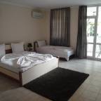 Раннего бронирования туры в Болгарию, в лучшие отели, для 2 взрослых, на 9 дней, от Coral 2024 - Sunrise All Suites Resort