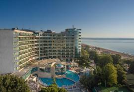 Marina Grand Beach Hotel