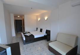 Party Hotel