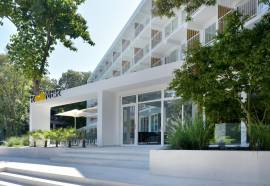 ibis Styles Golden Sands Roomer Hotel