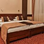 Недорогие туры в Венгрию для 2 взрослых на 12 дней на июль 2026 - Hunguest Hotel Apollo