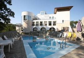 Bastya Wellness Hotel