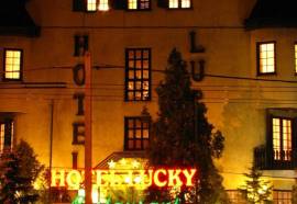 Lucky Hotel