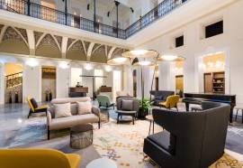 Hotel Moments Budapest
