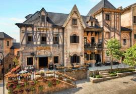 Mercure Danang French Village Bana Hills