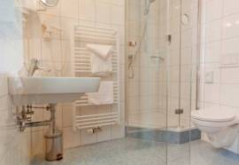 Zillertal Hotel, Innsbruck