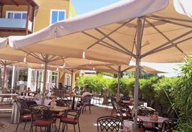 Educare Hotel