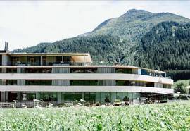 Arlmont Hotel