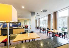 Holiday Inn Express Frankfurt Airport