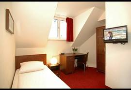 Mikon Eastgate Hotel