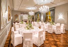 Fairmont Hotel Vier Jahreszeiten