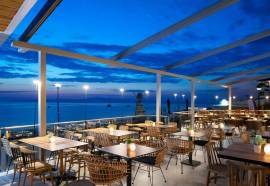 Sea Level Hotel