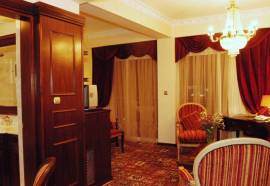 Santa Beach Hotel