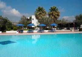 Tina Flora Hotel