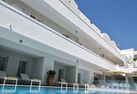 More Meni Residence