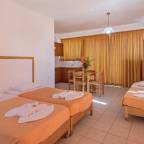 Недорогие туры в Грецию из Санкт-Петербурга в лучшие отели для 2 взрослых на август 2026 - Kavros Garden Hotel