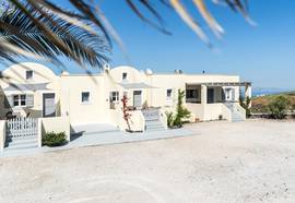 Ampelos Executive Houses