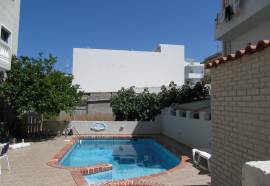 Aquarius Apartments & Studios