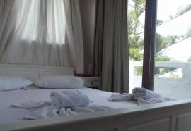 Georgia's Garden Hotel