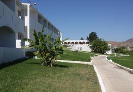 Kardamos Hotel