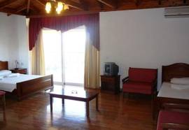 Kaiafas Lake Hotel