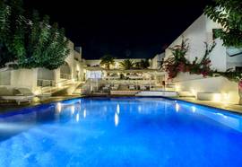 RK Beach Hotel