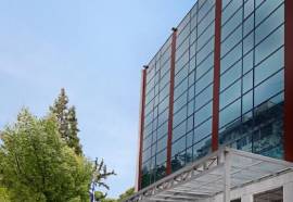 Best Western Plus Embassy Hotel