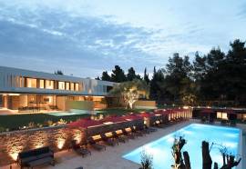 Amantes Villas and Suites