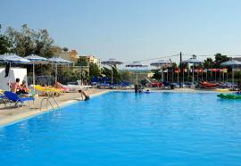 Smartline Ellia Hotel