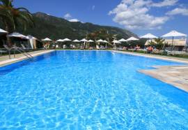 Yannis Hotel