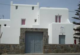 Elena Studios & Suites