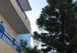 Handakas Hotel