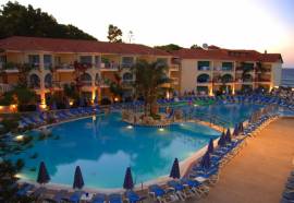 Aqua Bay Hotel