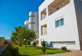 Apollo Apartments