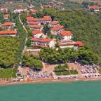 Туры на Кассандру (Халкидики), Грецию, в лучшие отели 4*, все включено, для 2 взрослых, на 8 дней, сентябрь, от OneTouch&Travel 2024 - Portes Beach Hotel