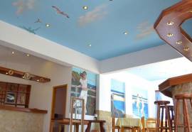 Summer Breeze Hotel