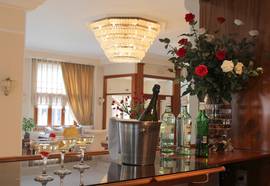 Famissi Eden