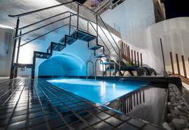Daydream Luxury Suites