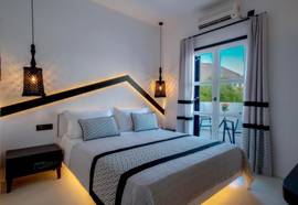Divelia Hotel
