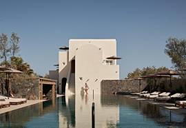 Istoria Hotel