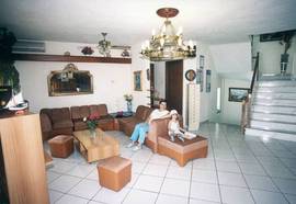 Philoxenia Inn