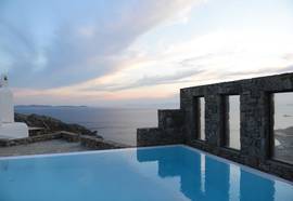 Villa Topaz