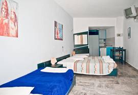 Ekavi Hotel