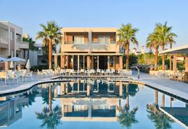 Castro Beach Hotel