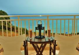Maranton Beach Hotel