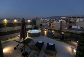 47 Luxury Suites