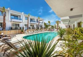 Pefki Deluxe Residences