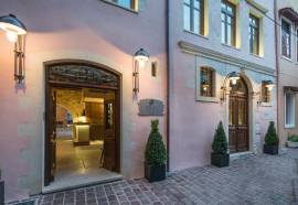 Serenissima Boutique Hotel