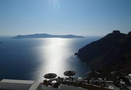 Cliff Side Suites