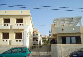 Niros Beach Apartments